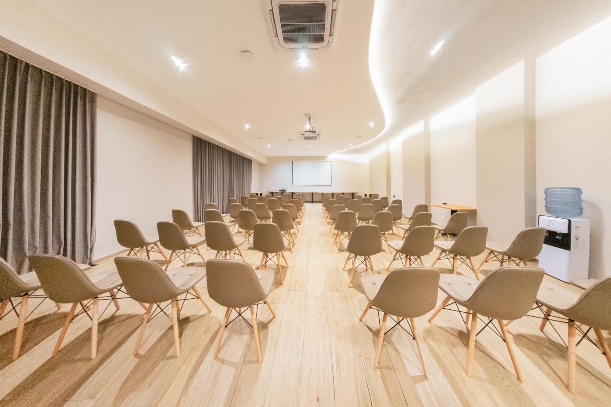 Botanico Hotel Y Spa Caucasia Екстер'єр фото